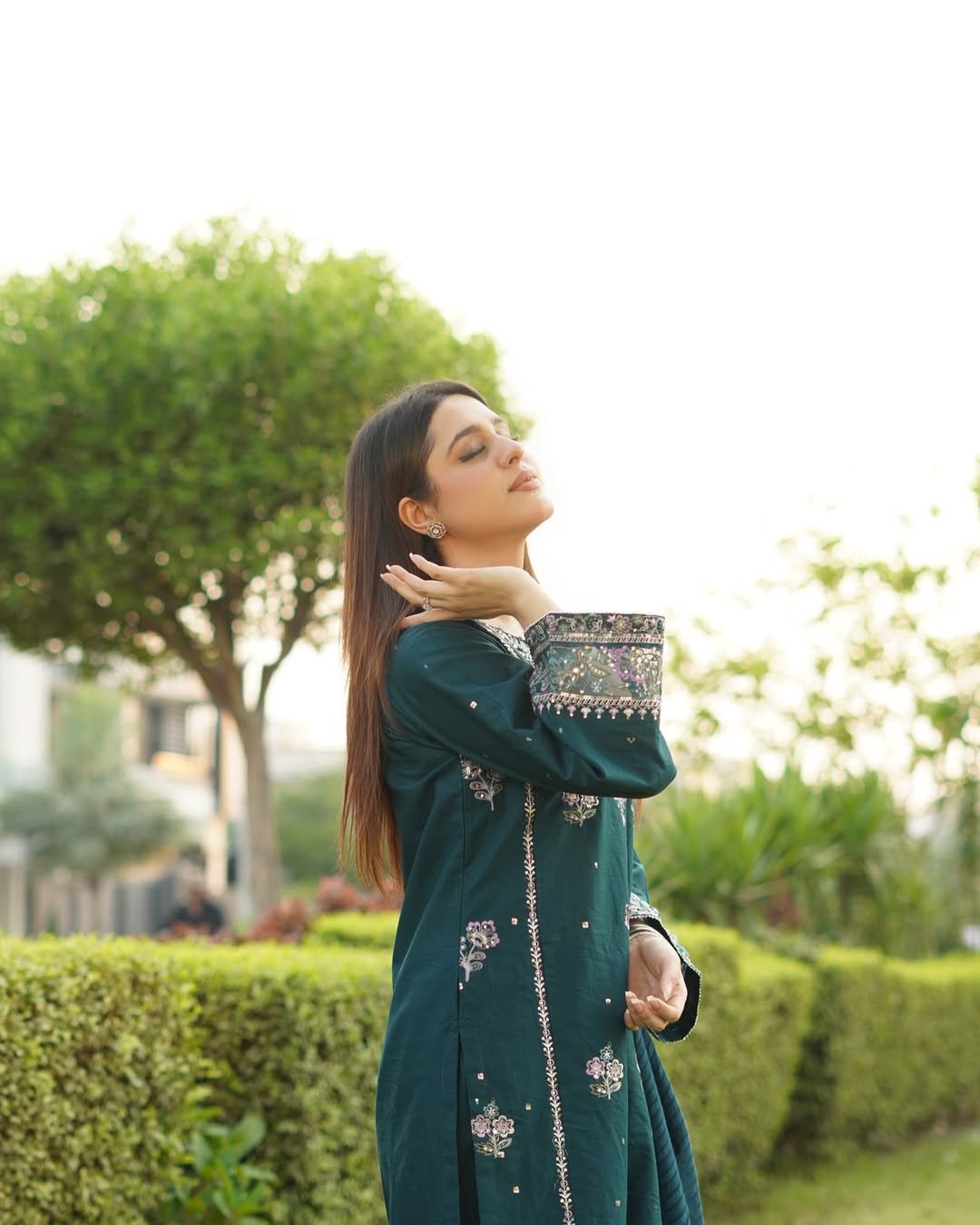 Embroidered Soft Cotton 3-Piece Suit-deep teal or dark turquoise - Image 3