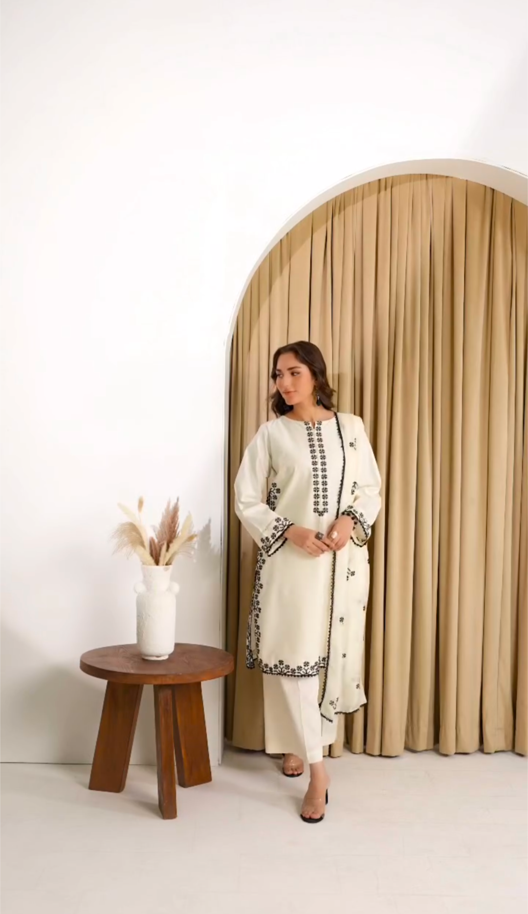 Elegant Off-White Soft Cotton 3-Piece Embroidered Suit