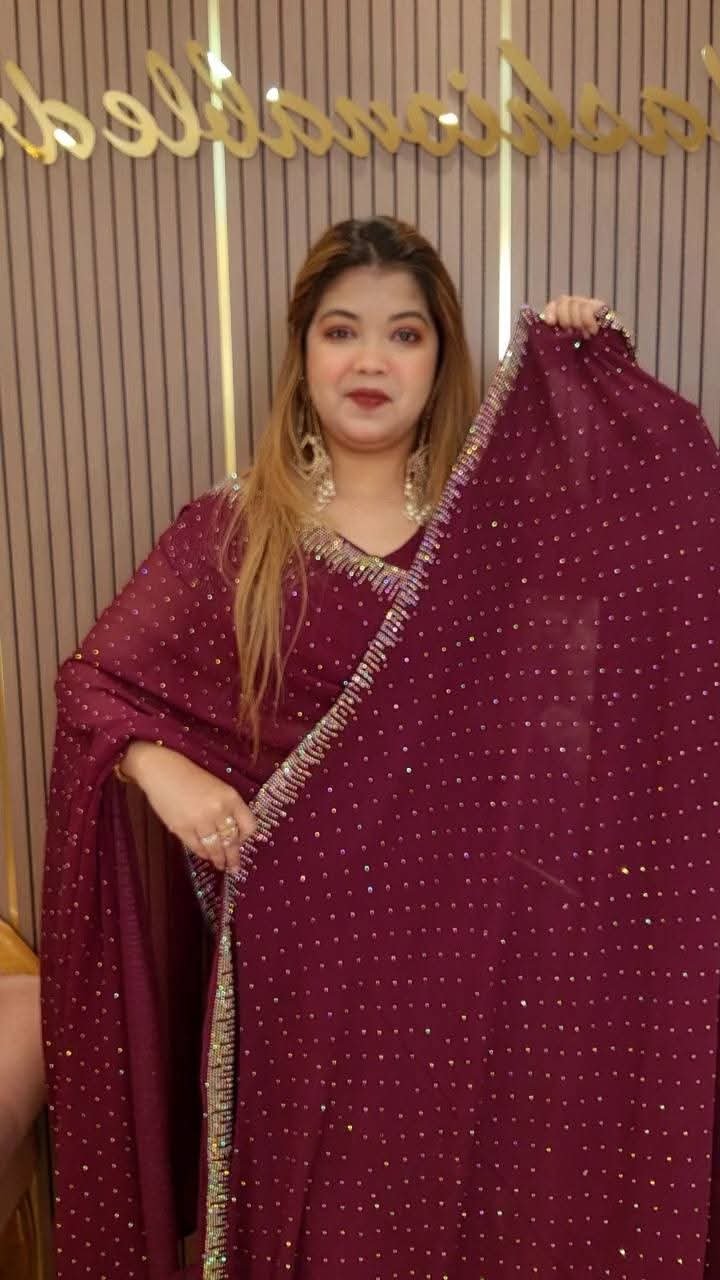 White Gold ইন্ডিয়ান জর্জেট শাড়ি – ব্লাউজ পিসসহ (R) - Image 2