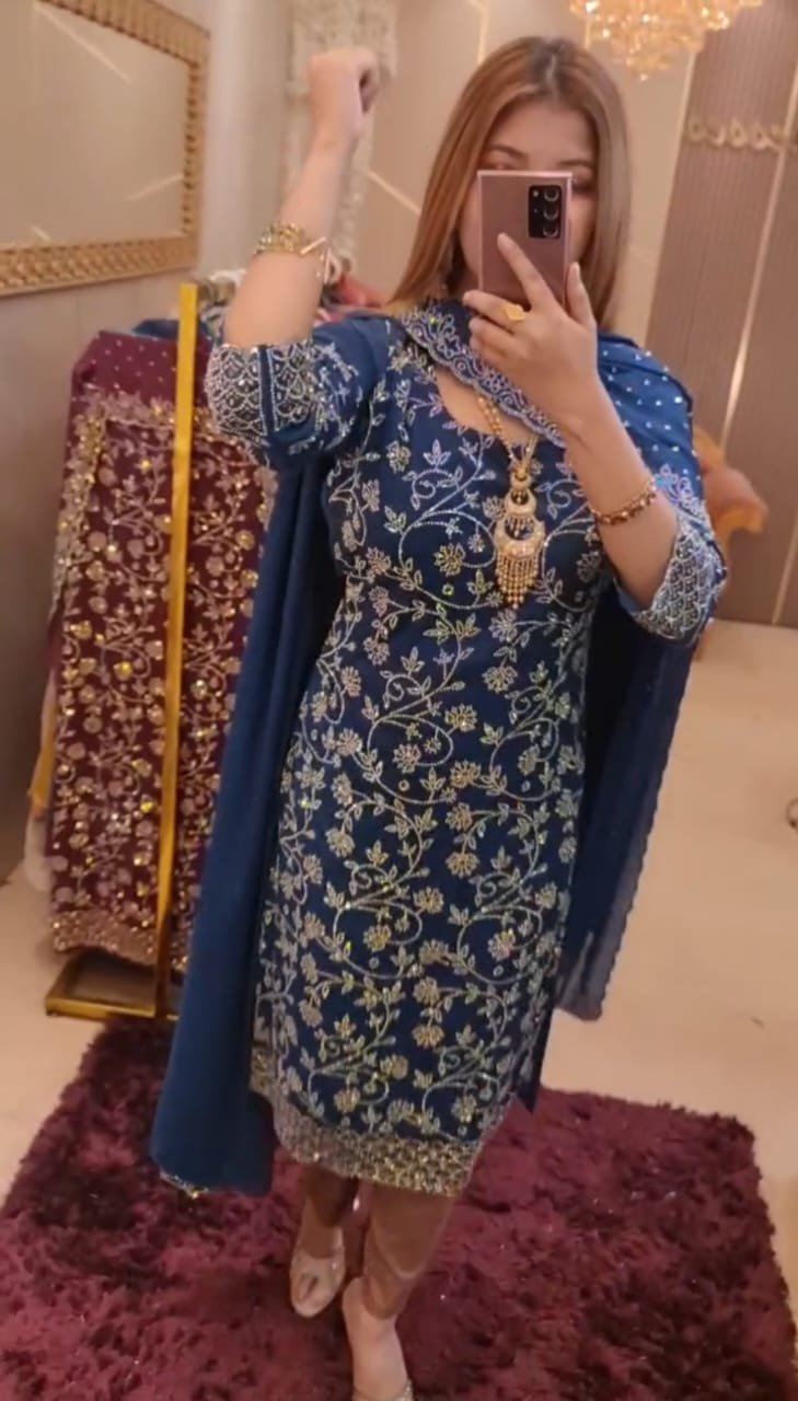 White Gold Indian Jorget Unstitch Dress with Inner